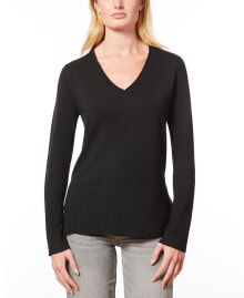 Women's sweaters and cardigans