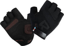 Sports gloves