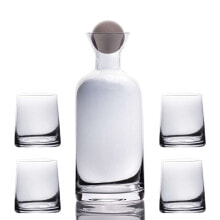 Jugs, decanters and decanters