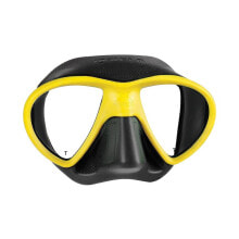 Masks and snorkels for scuba diving