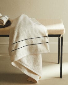 Double-striped cotton towel