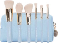 Makeup brushes, sponges and applicators