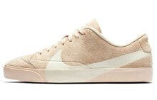 Nike Blazer Low lx 低帮 板鞋 女款 樱花粉 / Кроссовки Nike Blazer Low LX AV2253-800