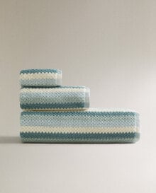 Geometric jacquard bath towel купить онлайн