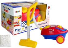 Children's play sets and wooden figurines