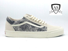 Купить белые мужские кроссовки Vans: Vans Vault OG Old Skool Dragon Paisley White Men's 11.5 Skate VN0A4P3XB55