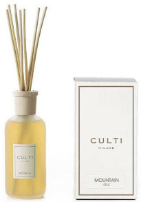 Aromatic diffusers and candles