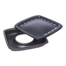 Dishes and cooking accessories