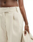 Фото #2 товара Kaiia tailored high waisted shorts co-ord in cream