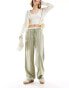 Фото #1 товара Cotton On wide leg relaxed trousers with drawstring waist in sage