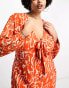 Фото #8 товара Pretty Lavish Curve long sleeve tie midaxi dress in orange zebra