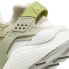 Nike Air Huarache W DV3207-001 running shoe