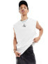 Фото #1 товара Calvin Klein Jeans monologo sleeveless t-shirt in white