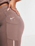 Nike Running Plus – Air – 7/8-Leggings in Pflaume