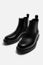 CHELSEA BOOTS