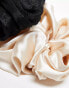 Фото #4 товара & Other Stories extra large scrunchie 2-pack in black organza and off-white satin