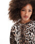 Фото #2 товара ASOS DESIGN oversized t-shirt in leopard print