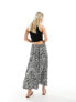 Nobody's Child Petite Monie midi skirt in print