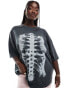 Фото #1 товара ASOS DESIGN Curve Halloween oversized t-shirt with xray skeleton print in washed charcoal