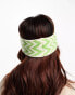 Daisy Street chevron knitted headband in green