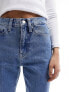 Фото #4 товара Calvin Klein Jeans high rise straight leg jeans in light wash
