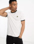 Фото #4 товара Lyle & Scott Vintage ringer t-shirt in white exclusive to ASOS