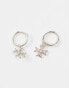 Фото #2 товара Seol + Gold sterling silver cross charm huggie hoop earrings