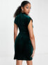 Фото #2 товара Closet London Tall velvet mini dress in emerald