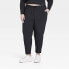 Фото #1 товара Women's Stretch Woven High-Rise Taper Pants - All In Motion Black 3X
