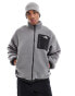 Фото #2 товара The North Face yumiori reversible fleece jacket in black and grey - BLACK