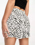 Фото #2 товара ASOS DESIGN Tall satin curved hem mini skirt in mono animal print