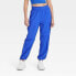 Фото #1 товара Women's High-Rise Cargo Parachute Pants - All In Motion Blue XS