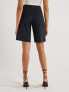 Фото #3 товара Scoop Women's Straight Leg Tailored Bermuda Straight Leg Black Shorts, Size 12