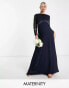 Фото #1 товара TFNC Maternity – Bridesmaids – Langärmliges Maxikleid in Marineblau aus Chiffon mit Rücken aus Spitze mit Muschelsaum