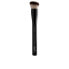 Фото #9 товара CAN'T STOP WON'T STOP foundation brush #prob37