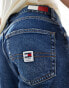 Фото #2 товара Tommy Jeans regular tapered dad jeans in mid wash