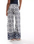 JDY wide leg trouser in white tile print Белый, S - EU 36 - фото #2