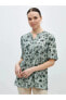 Фото #16 товара LCW Grace Kaçık Yaka Çiçekli Kısa Kollu Kadın Bluz