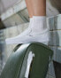 Фото #3 товара Vans Classic Slip-On plimsolls in white