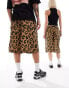 COLLUSION unisex washed leopard print longline shorts Knallorange, L - фото #3