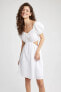 Фото #4 товара A Kesim V Yaka Keten Görünümlü Kısa Kollu Beyaz Mini Elbise Y7871az22sm