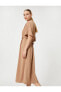 Фото #12 товара Платье женское Koton Oversize Midi с поясом и V-образным вырезом