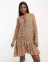 Фото #8 товара Urban Revivo long sleeve mini smock dress in brown floral print