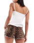 Фото #4 товара Miss Selfridge leopard print high waist denim short