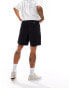 Vans Range relaxed elastic short in black