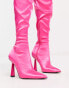 ASOS DESIGN – Krista – Eng anliegende Satin-Stiefel in Rosa mit Absatz