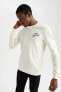 Modern Fit Bisiklet Yaka Sweatshirt