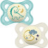 Фото #1 товара MAM Night Soothers 0+ Months (Pack of 2), Glow in the Dark Baby Soothers with Self Sterilising Travel Case, Newborn Essentials, Blue/White, (Designs May Vary)