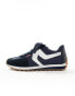 Фото #4 товара Levi's Stryder trainer in navy suede mix with logo