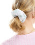 SUI AVA ace hair scrunchie in check pastel